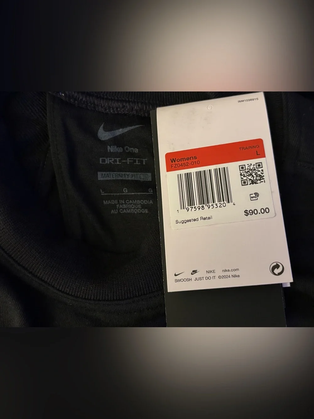 Nike One Women's Reversible French Terry Pullover Top Maternity Shirt FZ0542-010